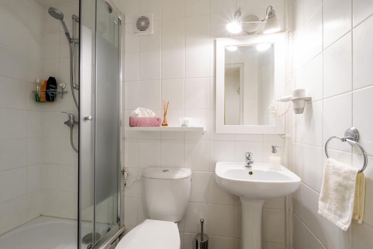 404 Wilanowska Homestay *